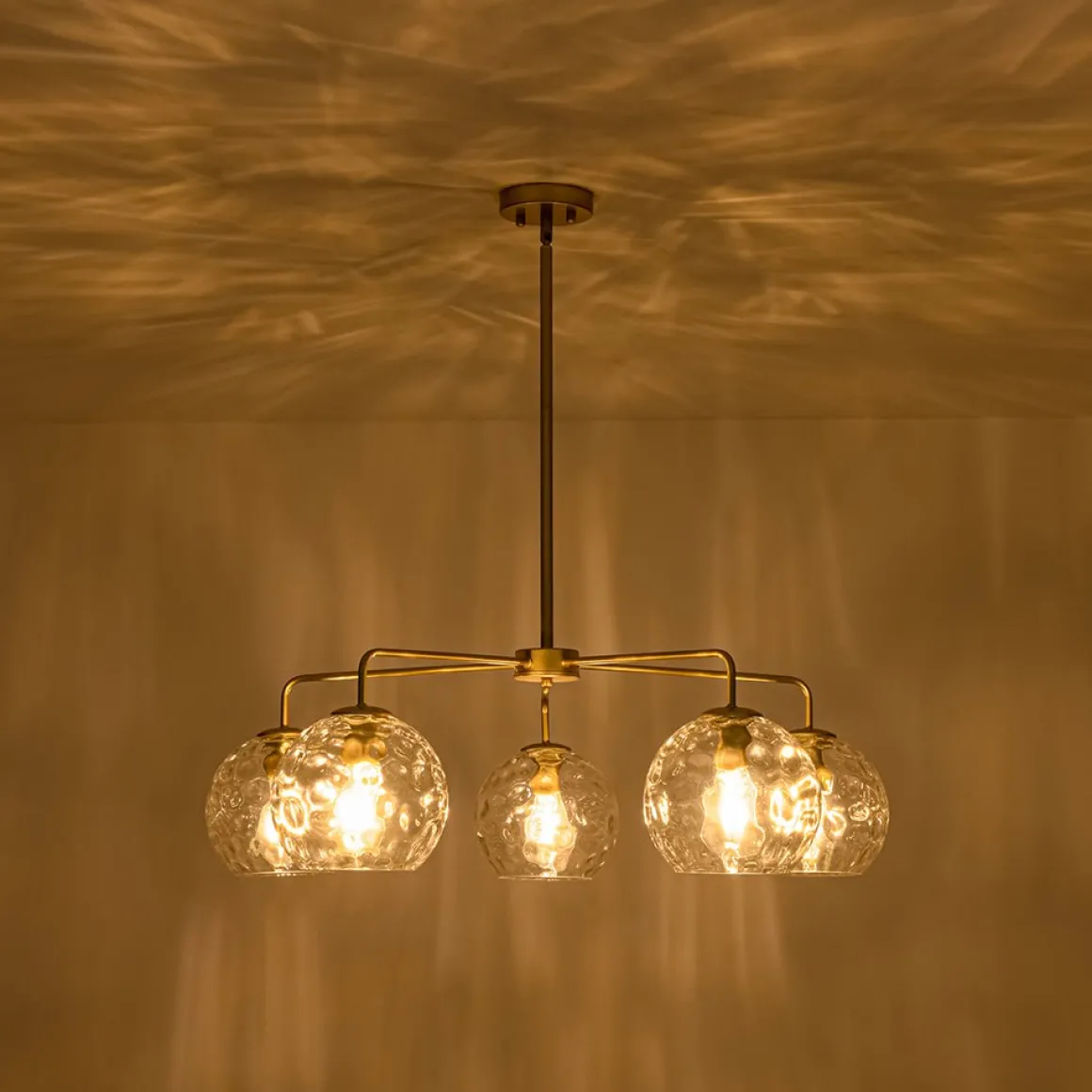 Clear Hammered Glass Globe 5-light Round Sputnik Chandelier