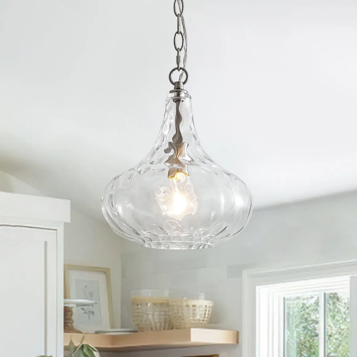 Farmhouse 1-Light Hammered Glass Bell Kitchen Pendant Light