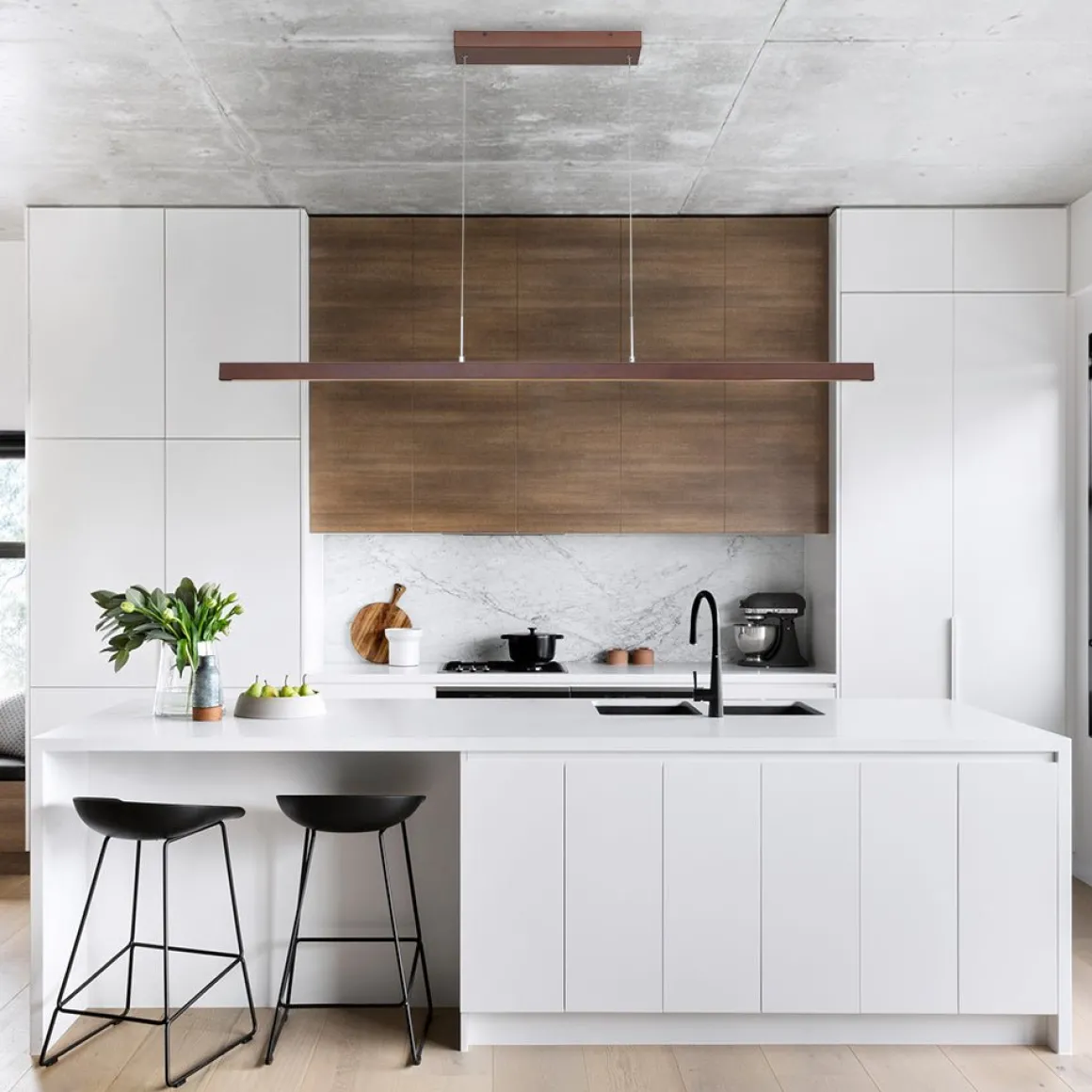 1-Light Modern Minimalist LED Wood Linear Chandelier