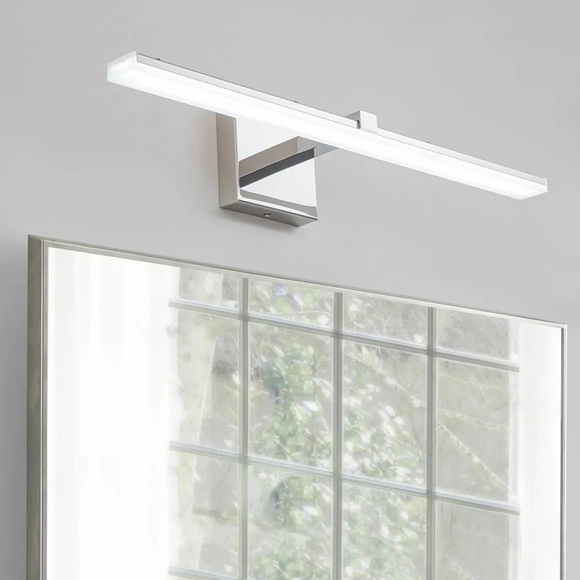 Minimalist Dimmable LED Linear Vanity Sconce Picture Light