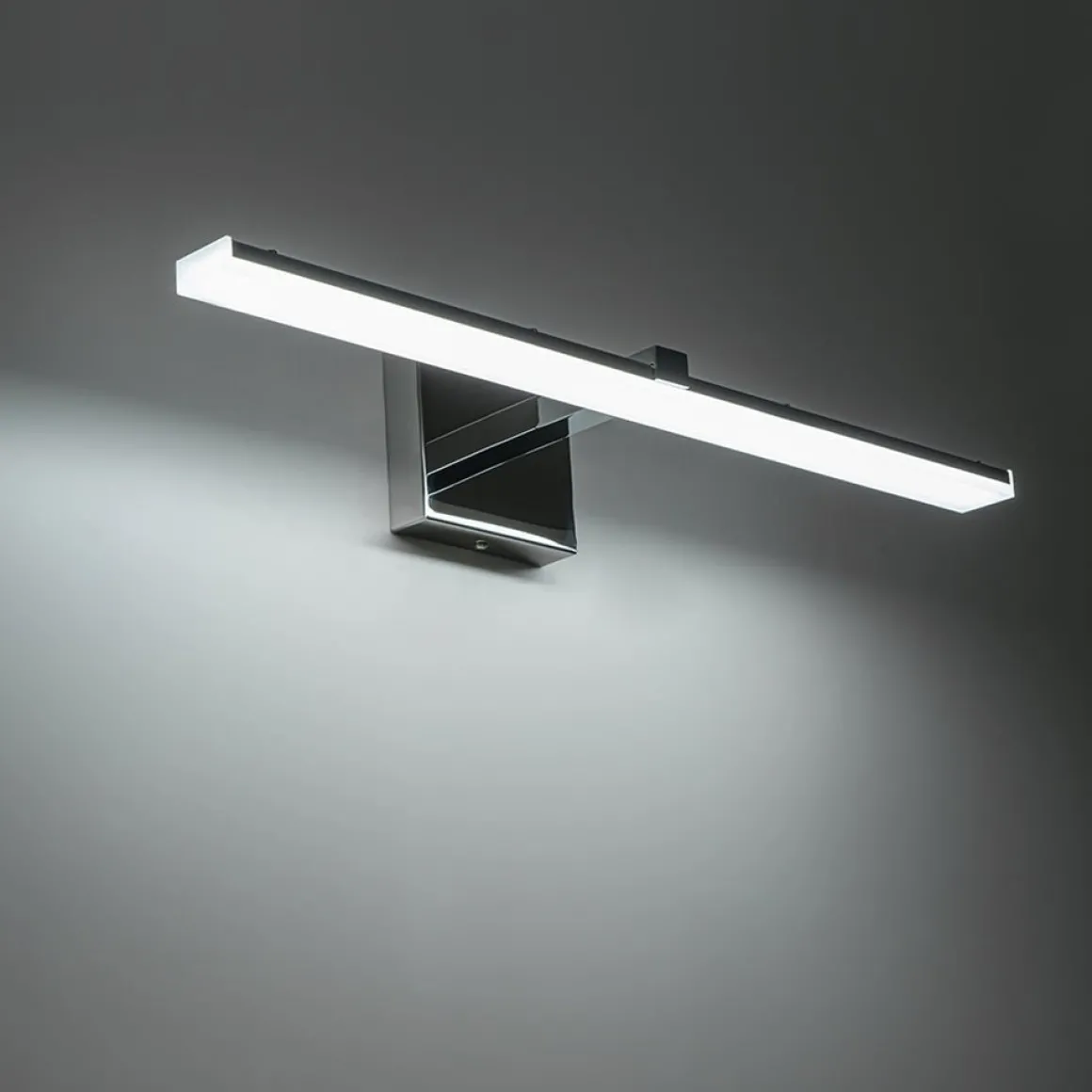Minimalist Dimmable LED Linear Vanity Sconce Picture Light