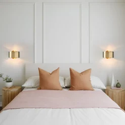 Minimalist 1-Light Brass Drum Wall Light