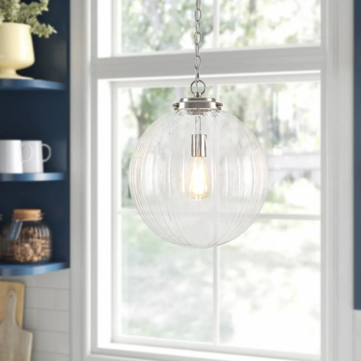 Modern 1-Light Clear Ribbed Glass Globe Pendant