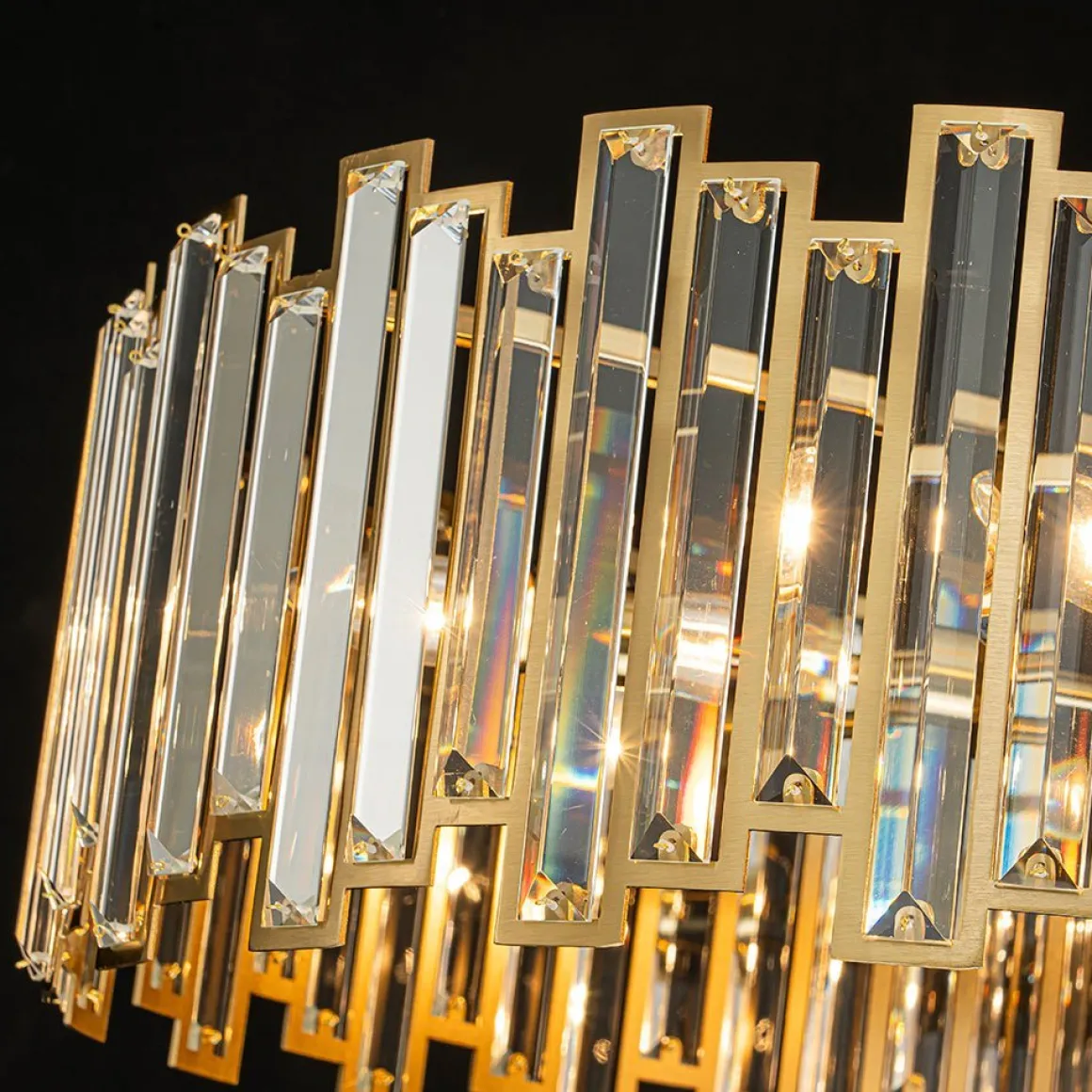 (OpenBox) Modern Glam Brass 6-Light Crystal Drum Cage Chandelier