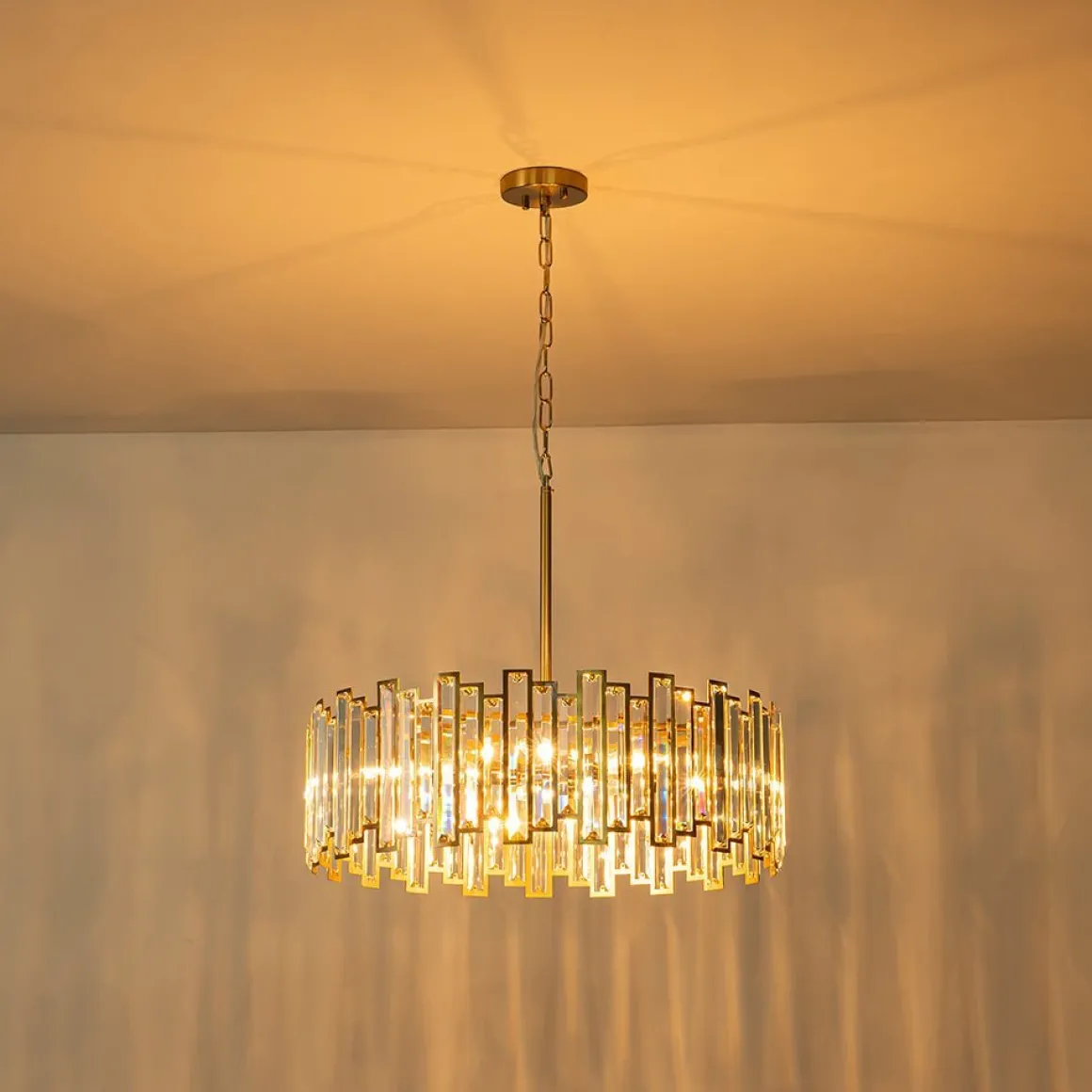 (OpenBox) Modern Glam Brass 6-Light Crystal Drum Cage Chandelier