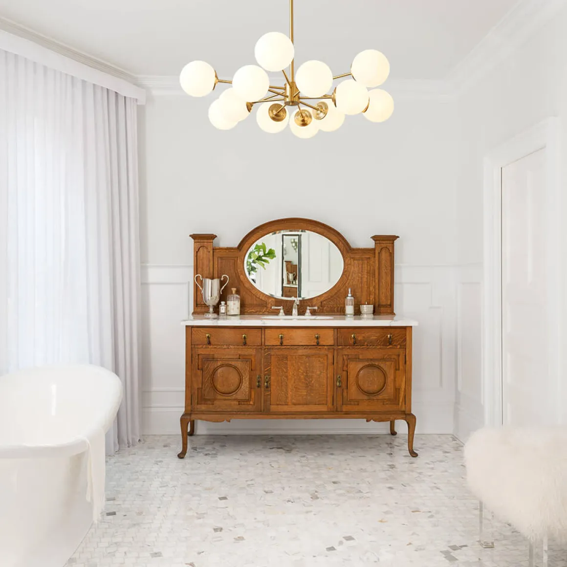 (OpenBox) Opal Glass Globe Sputnik Chandelier