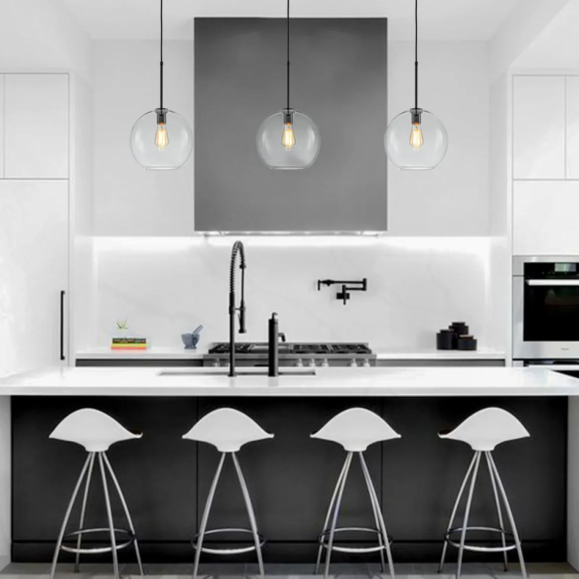 Simple Mid-Century 1-Light Clear Glass Globe Pendant Light